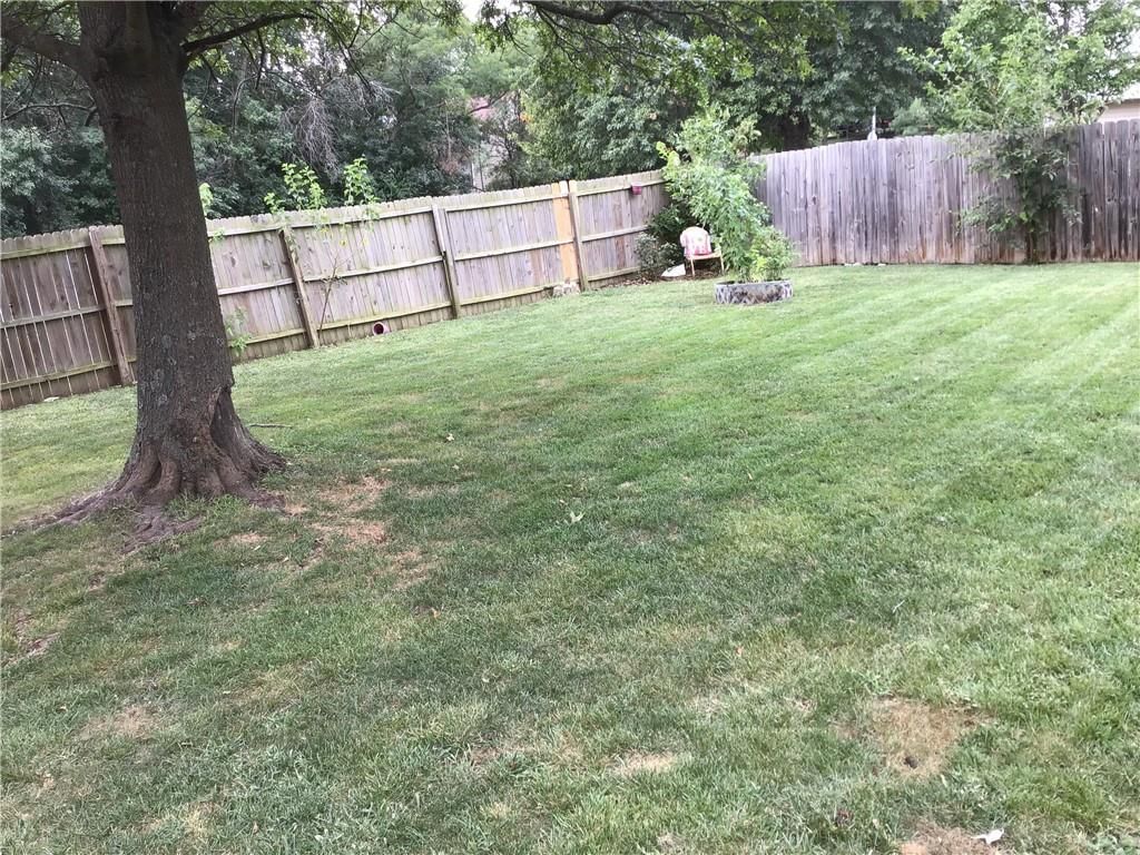 7910 N ANITA Drive — photo 36