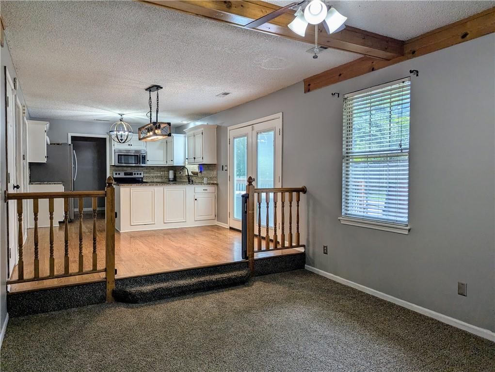 812 NW Rosaceae Drive — photo 19