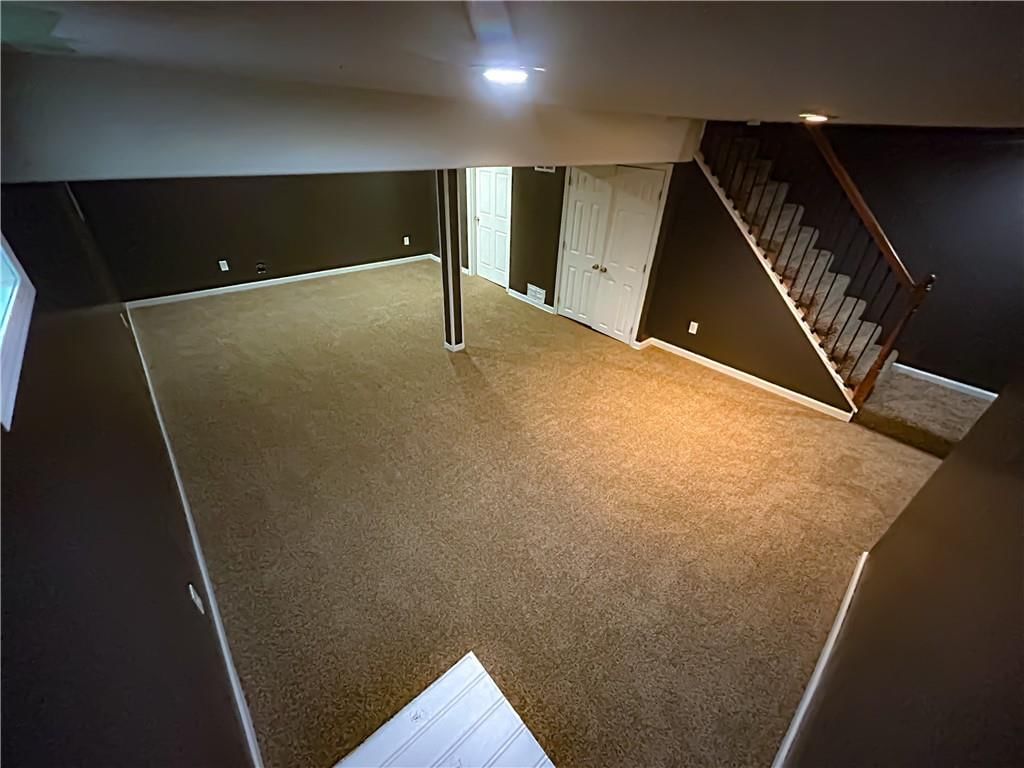 812 NW Rosaceae Drive — photo 40