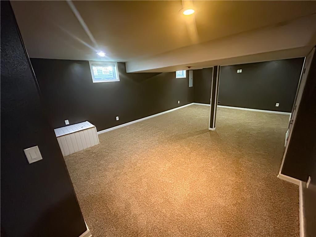 812 NW Rosaceae Drive — photo 42
