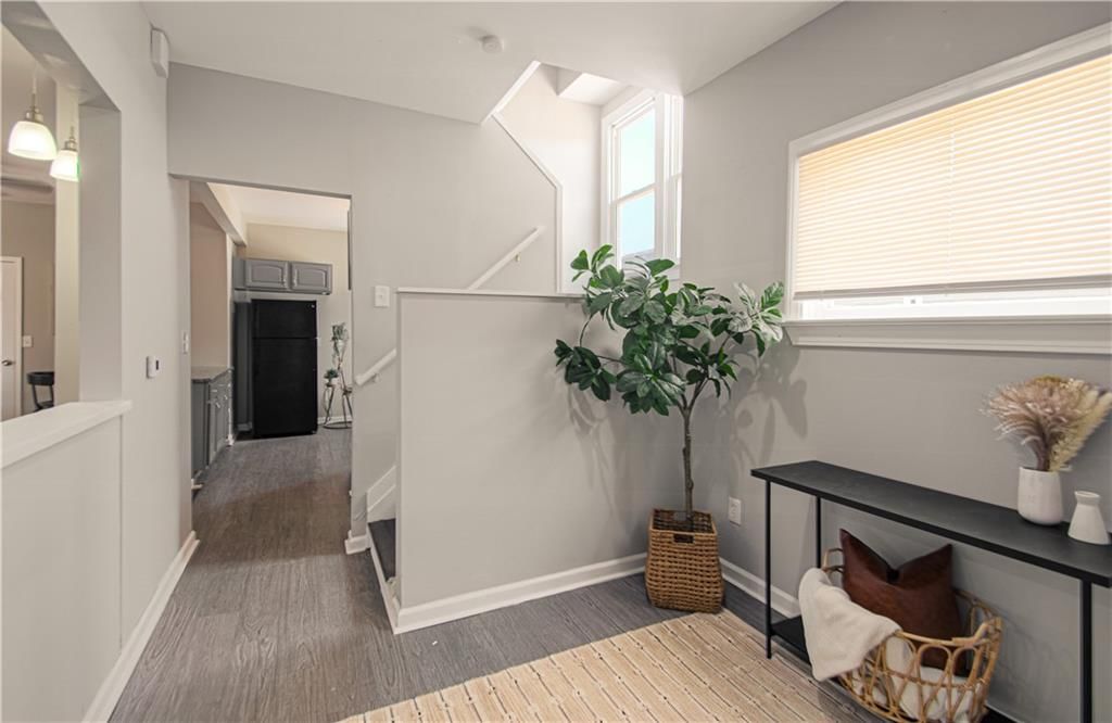 2708 Olive Street — photo 8