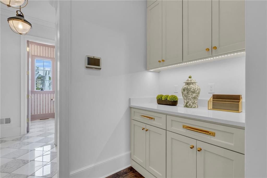 3116 W 86th Street — photo 23