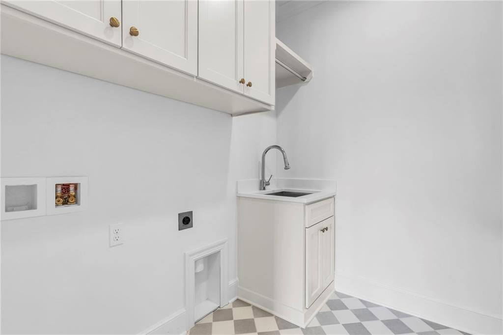 3116 W 86th Street — photo 45