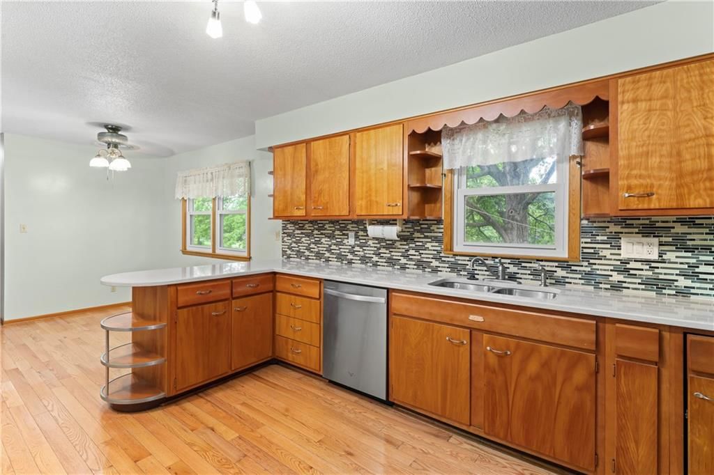 5422 N Tracy Avenue — photo 10