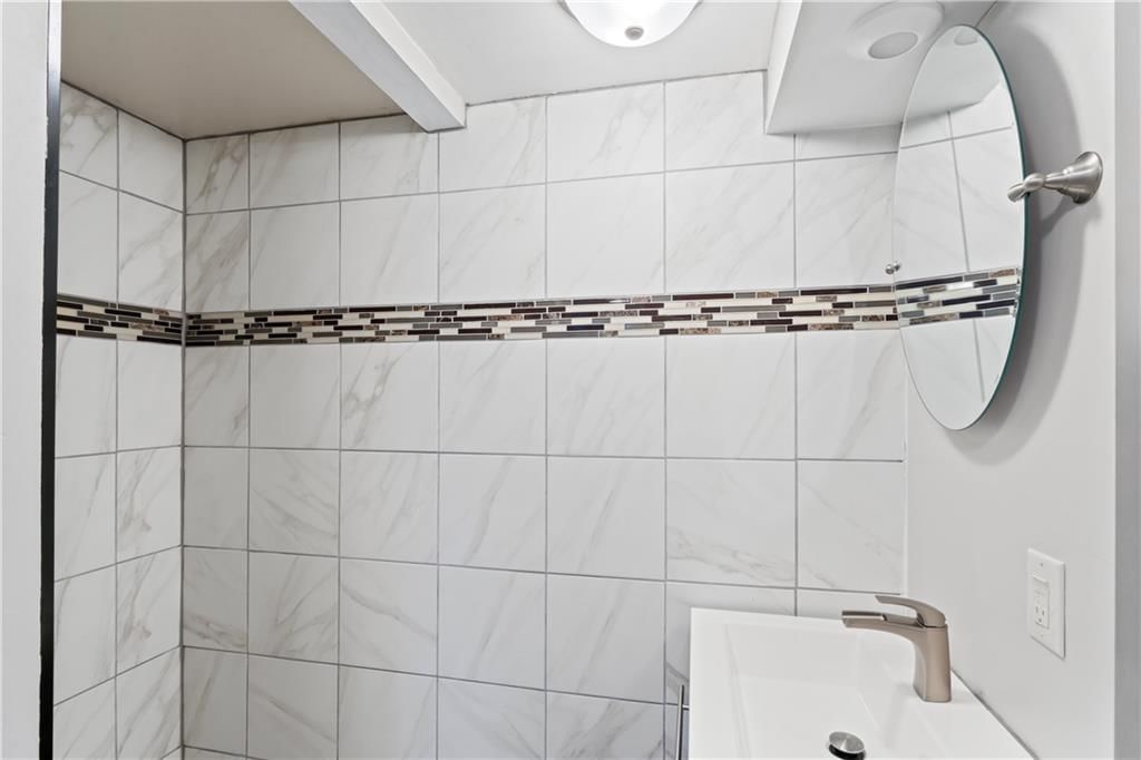 5422 N Tracy Avenue — photo 35