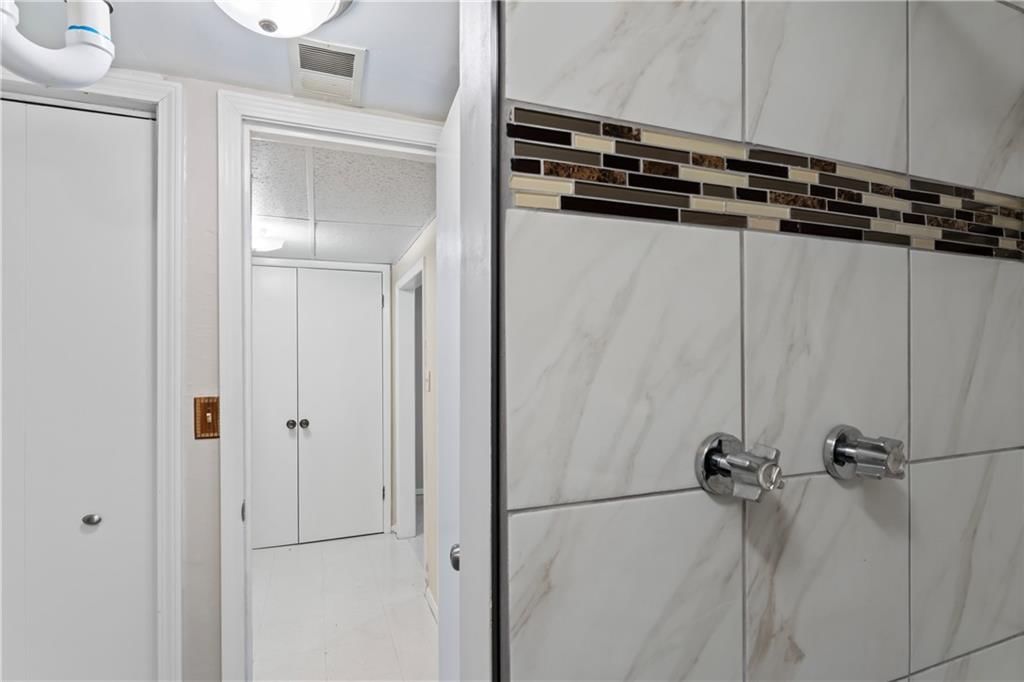 5422 N Tracy Avenue — photo 36