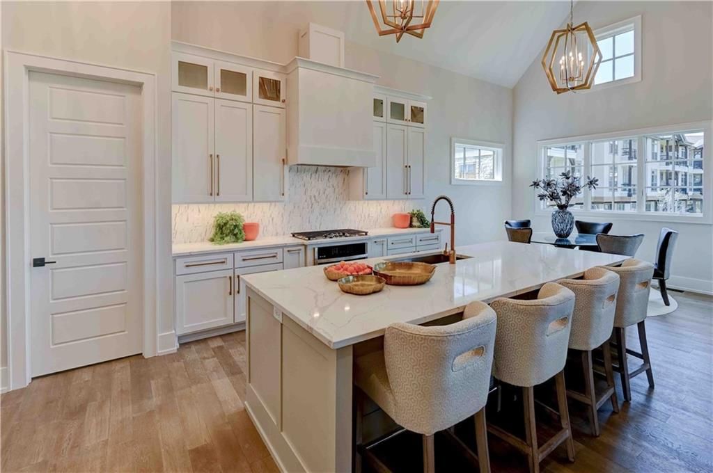 Photo 19 of 56 - 3912 W 85th St Street