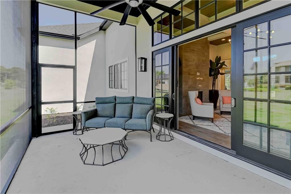 Photo 23 of 56 - 3912 W 85th St Street