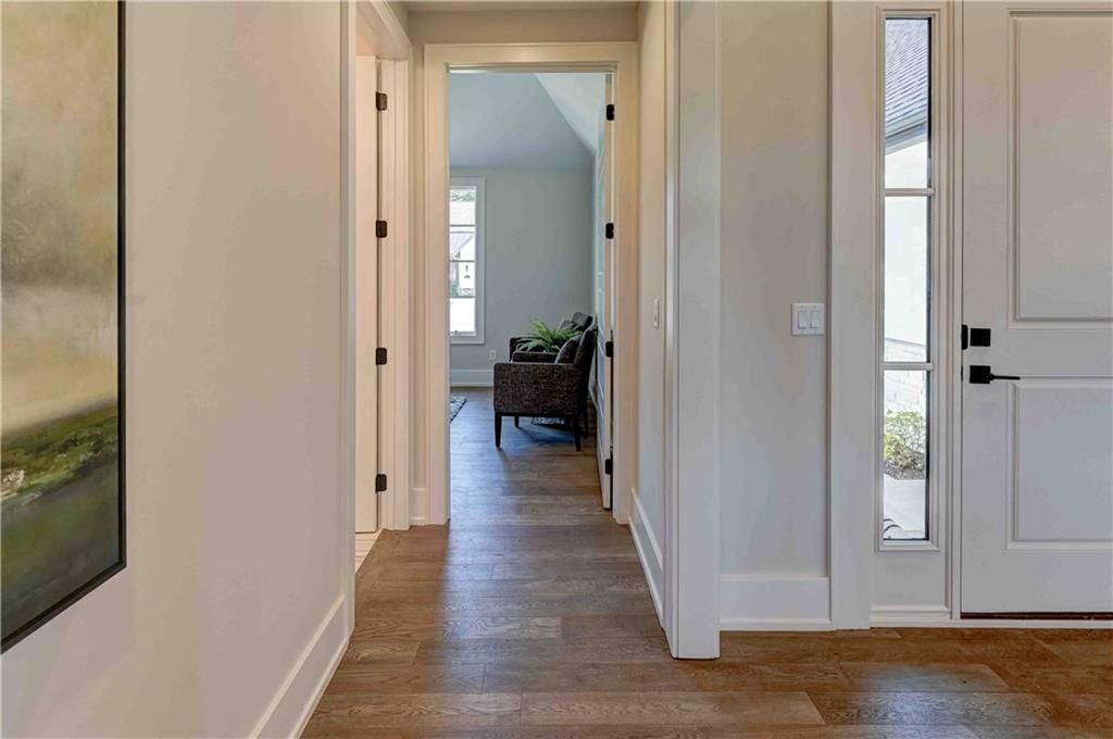 Photo 27 of 56 - 3912 W 85th St Street
