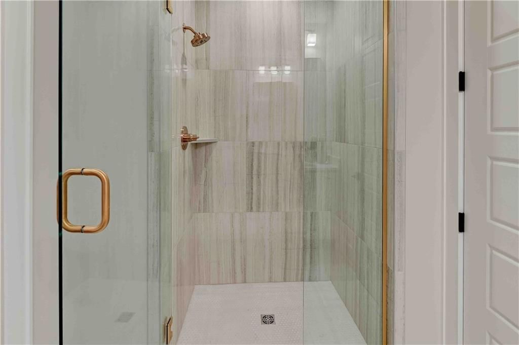 Photo 52 of 56 - 3912 W 85th St Street