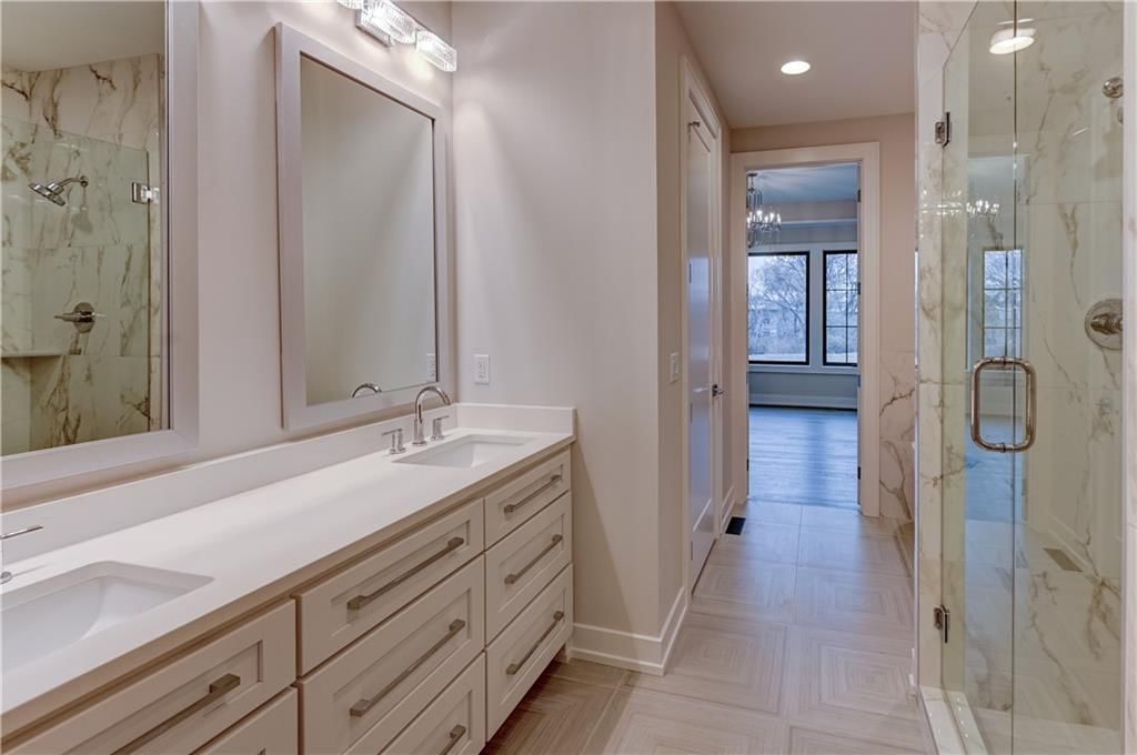 3906 W 84th Terrace — photo 27