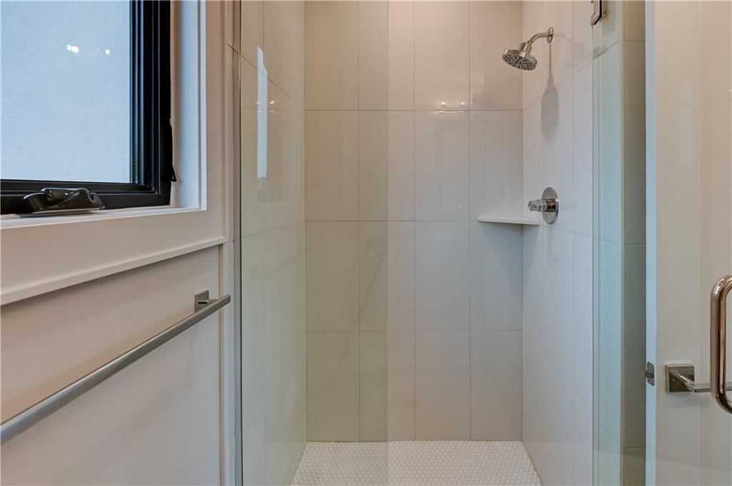 3906 W 84th Terrace — photo 39