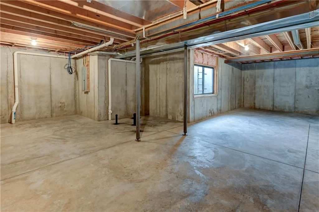 3906 W 84th Terrace — photo 46