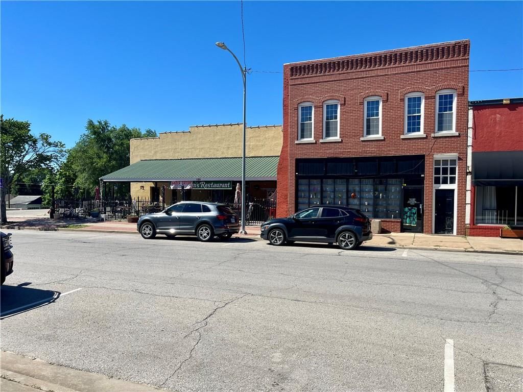 120 W Peoria Street — photo 5