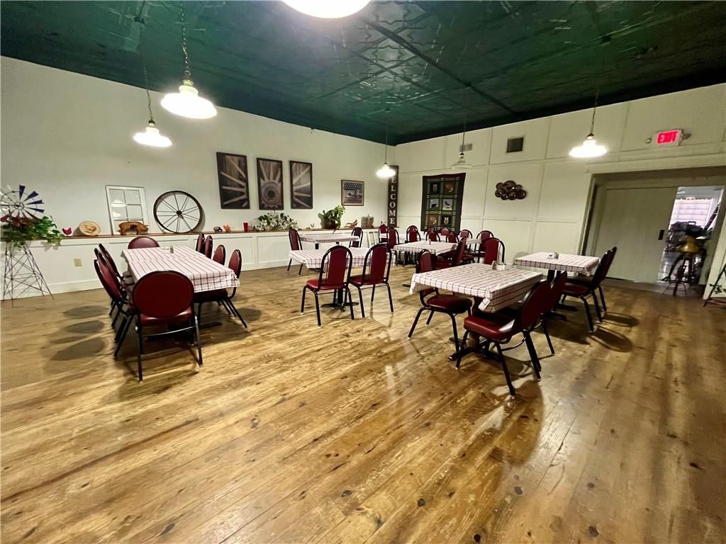 120 W Peoria Street — photo 19