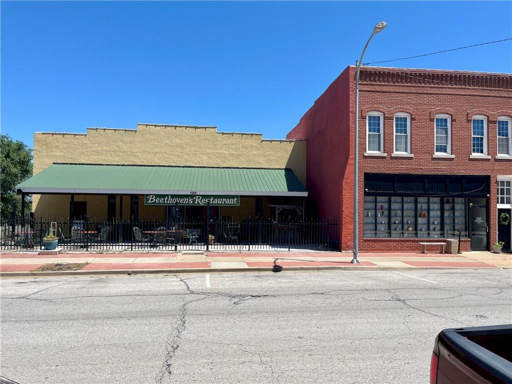 120 W Peoria Street — photo 32
