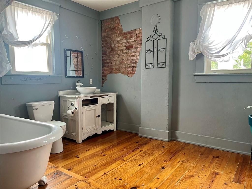 120 W Peoria Street — photo 44