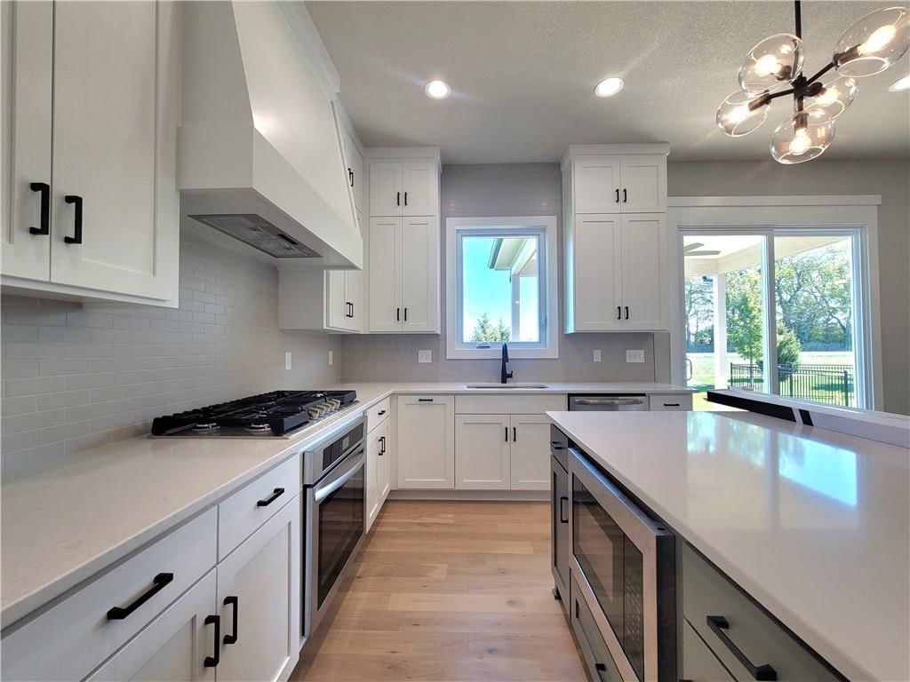 18225 Earnshaw Street — photo 11