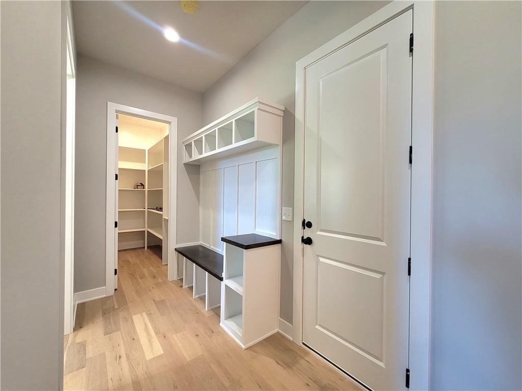 18225 Earnshaw Street — photo 14