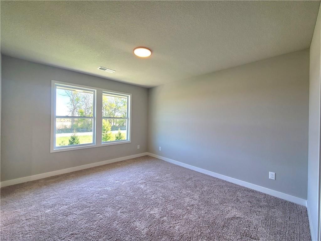 18225 Earnshaw Street — photo 31