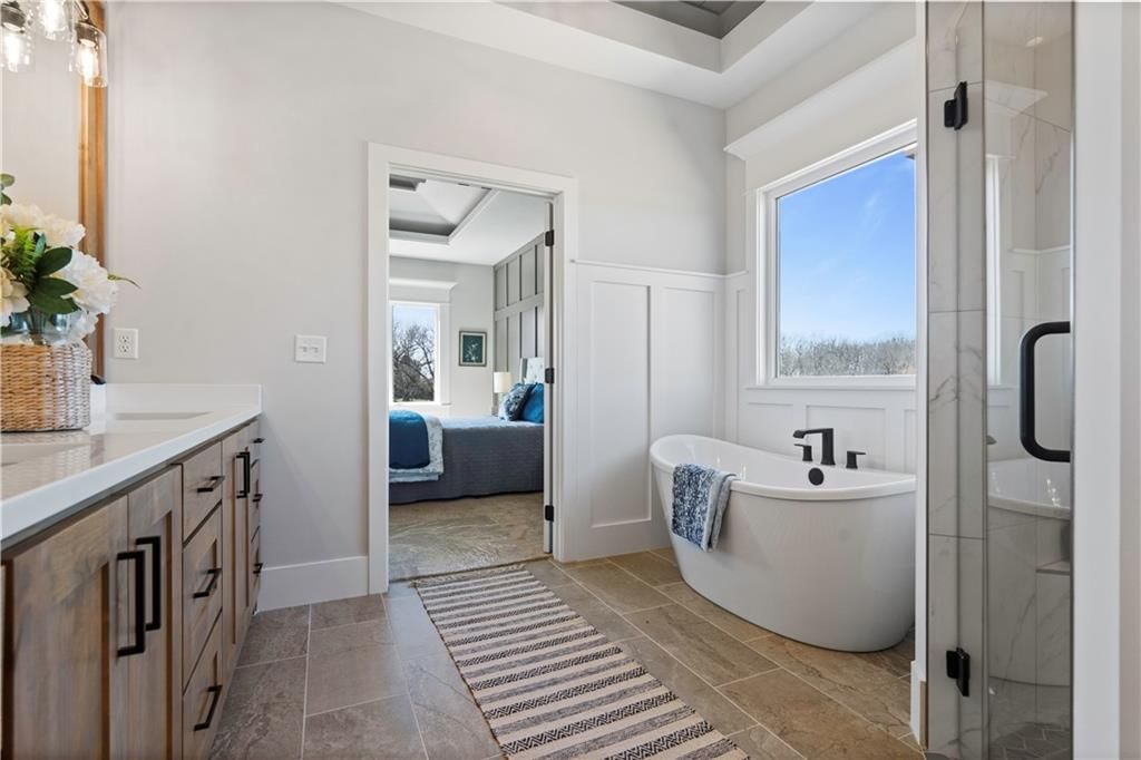 2520 NE Woodland Oak Circle — photo 32