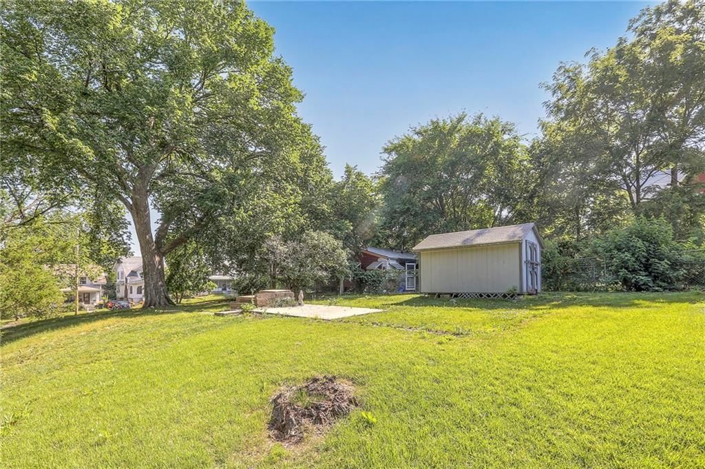 1215 Bellaire Avenue — photo 20