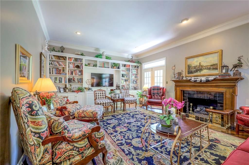 11305 Fontana Street — photo 12