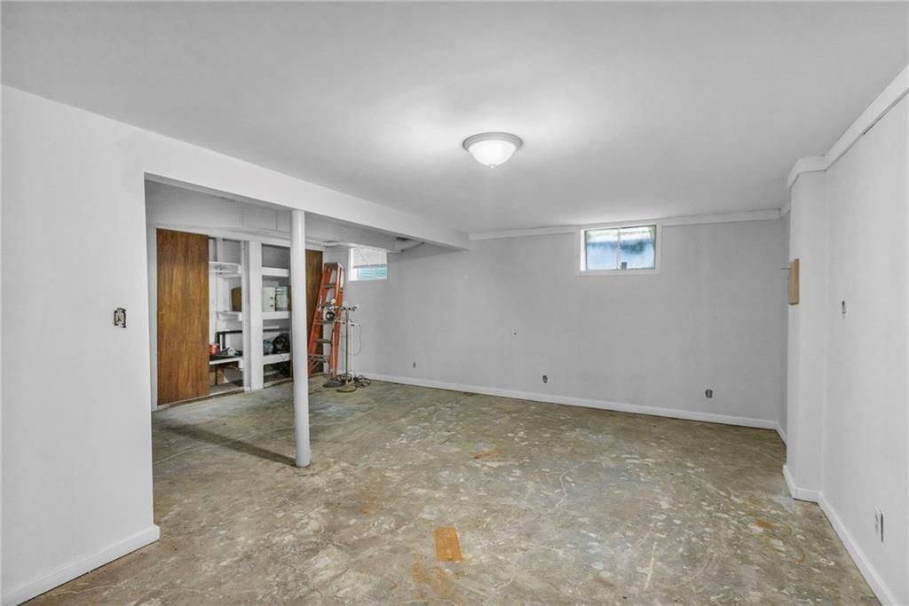 10212 Beacon Avenue — photo 28