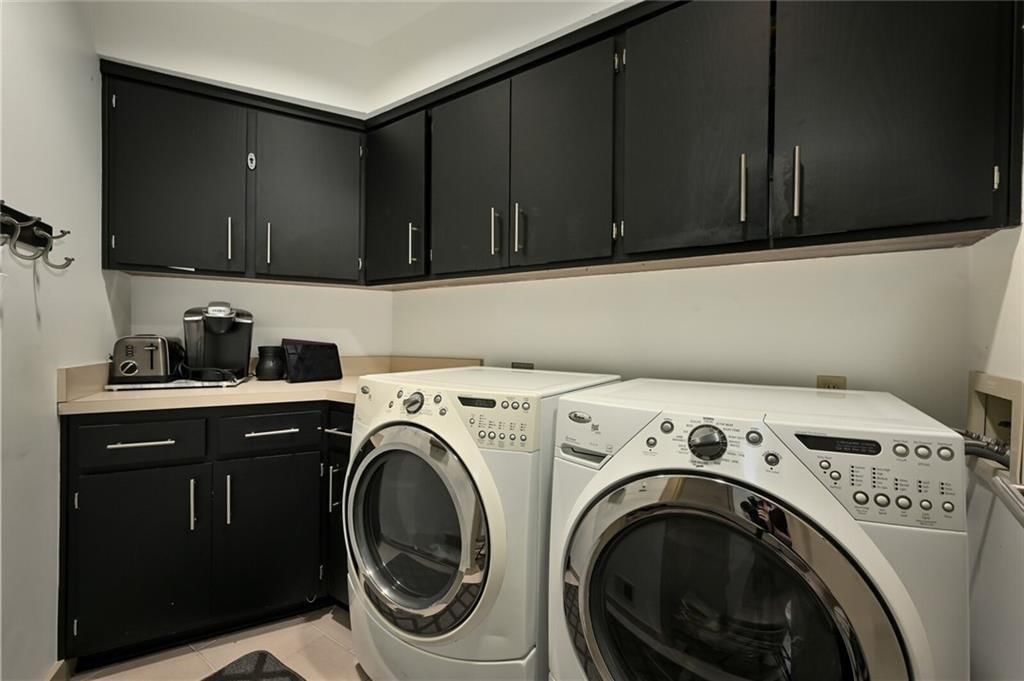 10516 W 123RD Street — photo 25