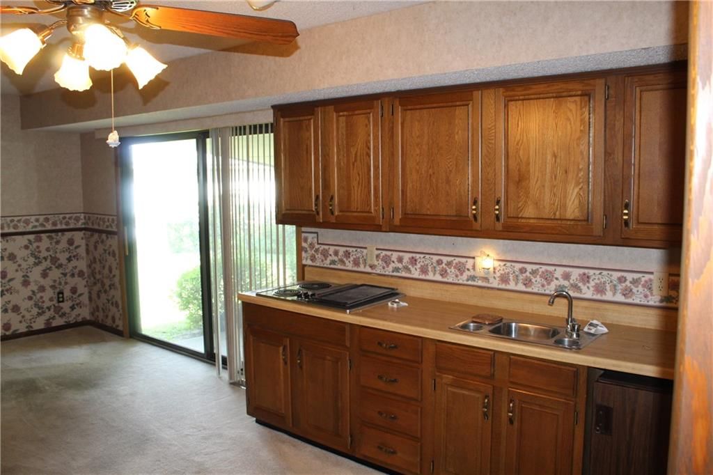 1104 N Walnut Street — photo 10