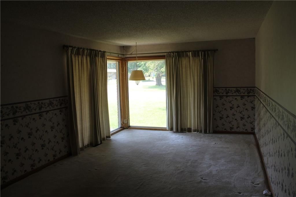 1104 N Walnut Street — photo 12