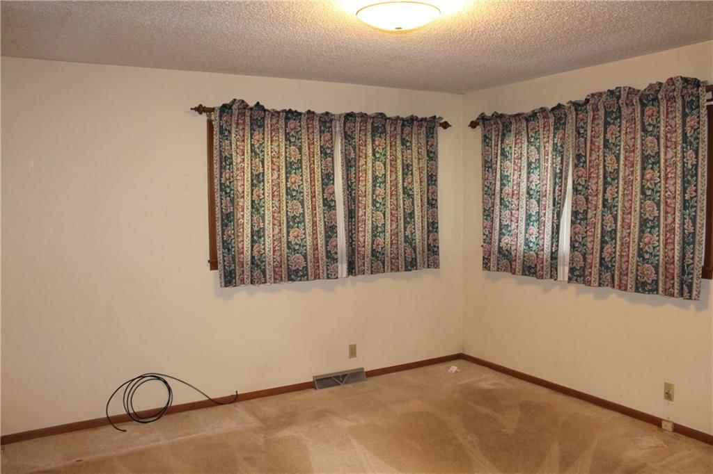 1104 N Walnut Street — photo 16