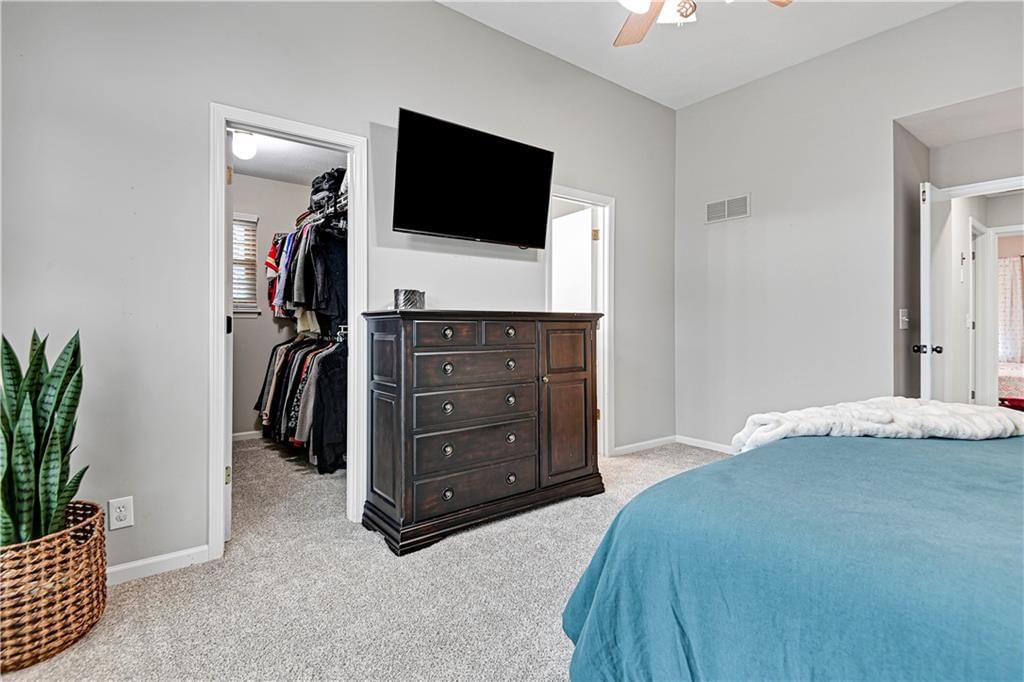 15209 Marty Street — photo 11