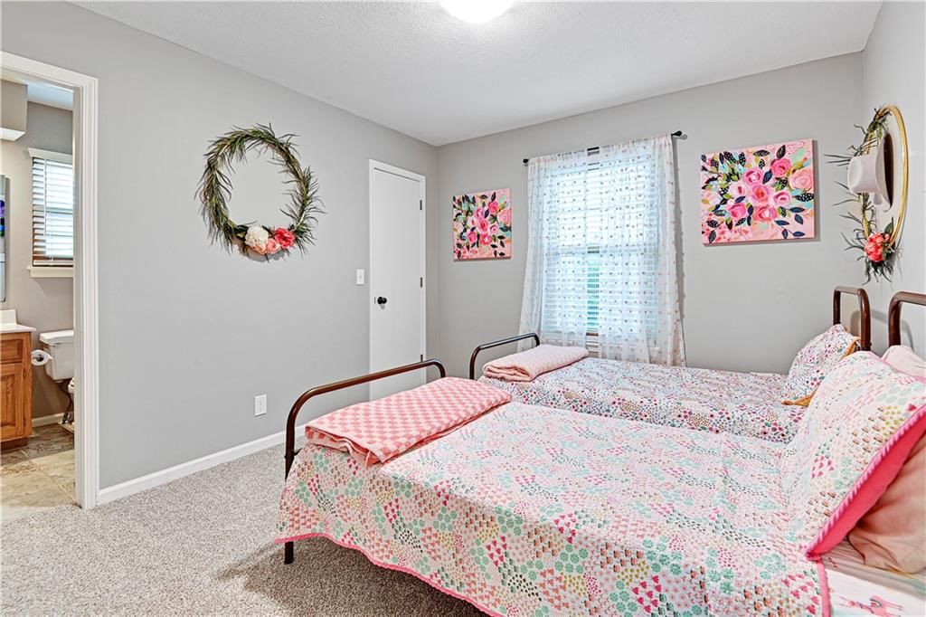 15209 Marty Street — photo 14