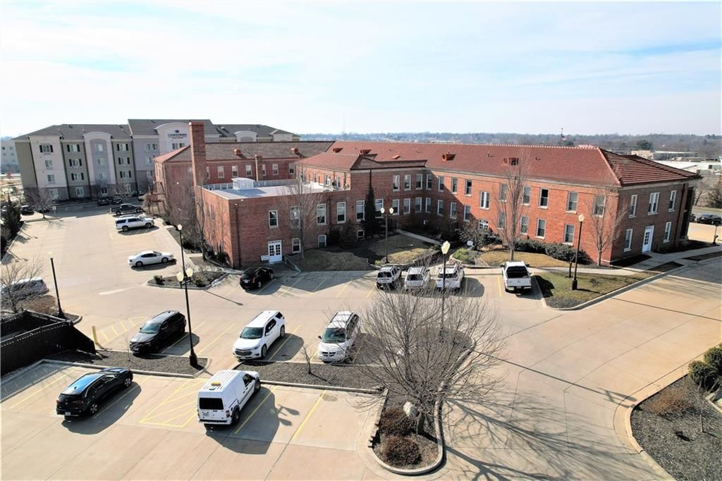 3500 N Village Dr Suite 267 N/A — photo 5