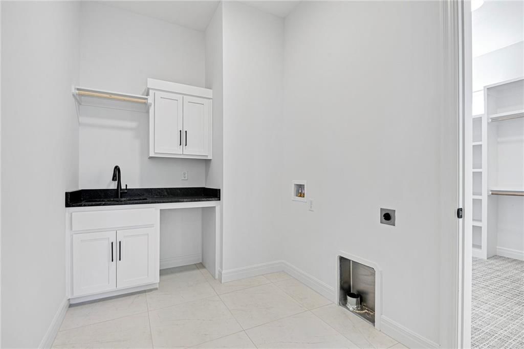 17001 Parkhill Street — photo 16