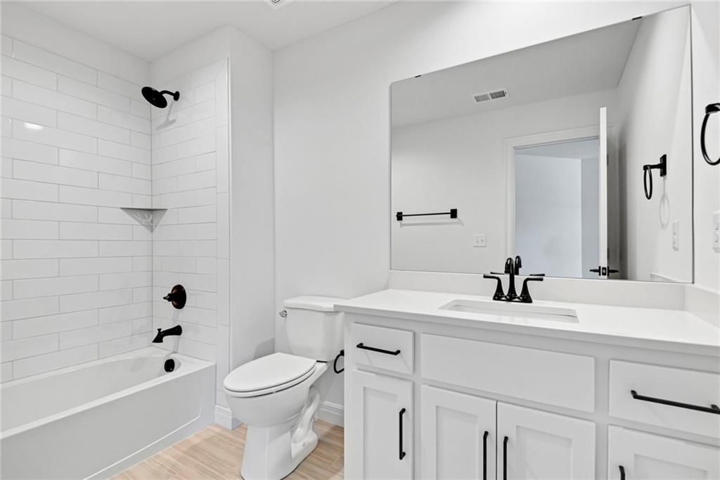 17001 Parkhill Street — photo 30