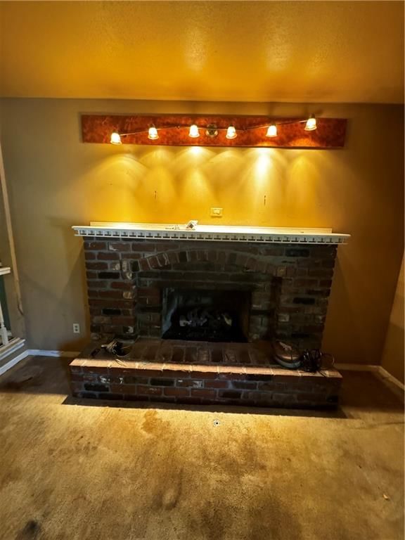 Photo 19 of 70 - 10813 E 65th Street