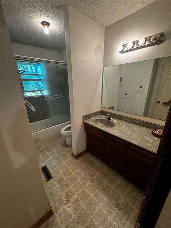Photo 27 of 70 - 10813 E 65th Street