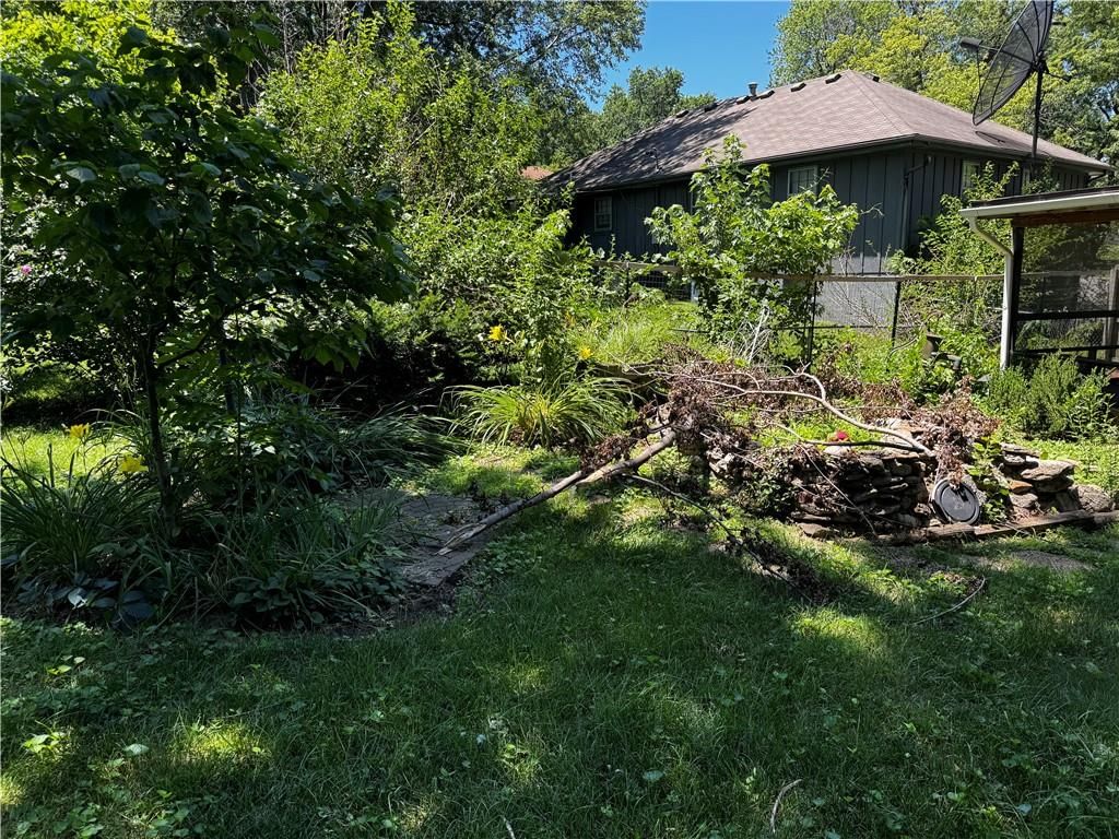 Photo 46 of 70 - 10813 E 65th Street