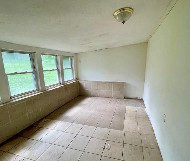 919 Homestead Street — photo 9