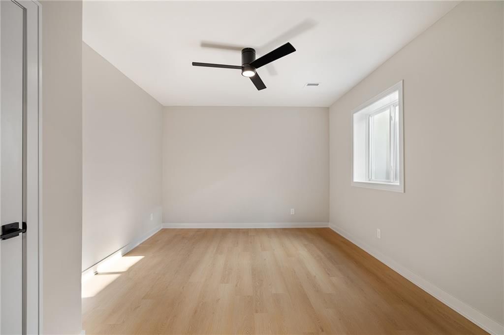 24195 W 91st Terrace — photo 37