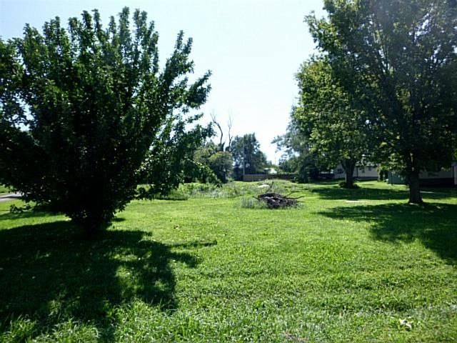 W 3rd Street — photo 3