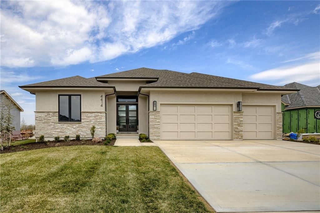 4414 W 136th Terrace, Leawood, KS