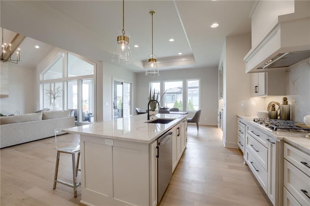 4414 W 136th Terrace — photo 9