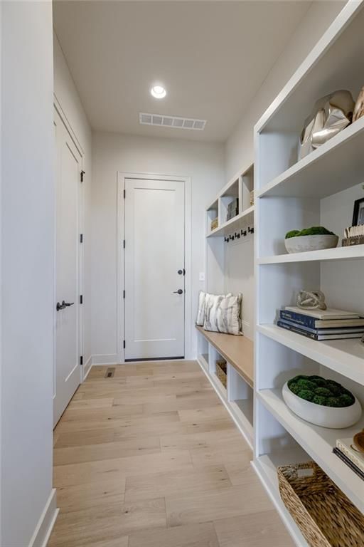 4414 W 136th Terrace — photo 12