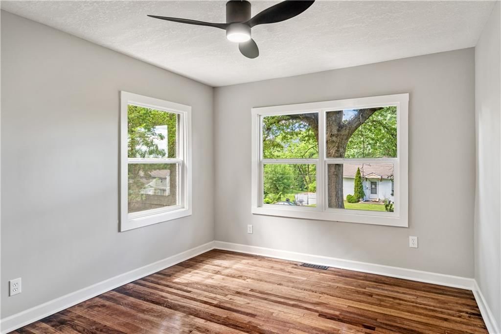 3303 NE 43rd Street — photo 13