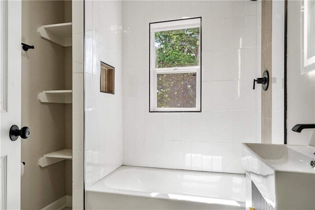 3303 NE 43rd Street — photo 19