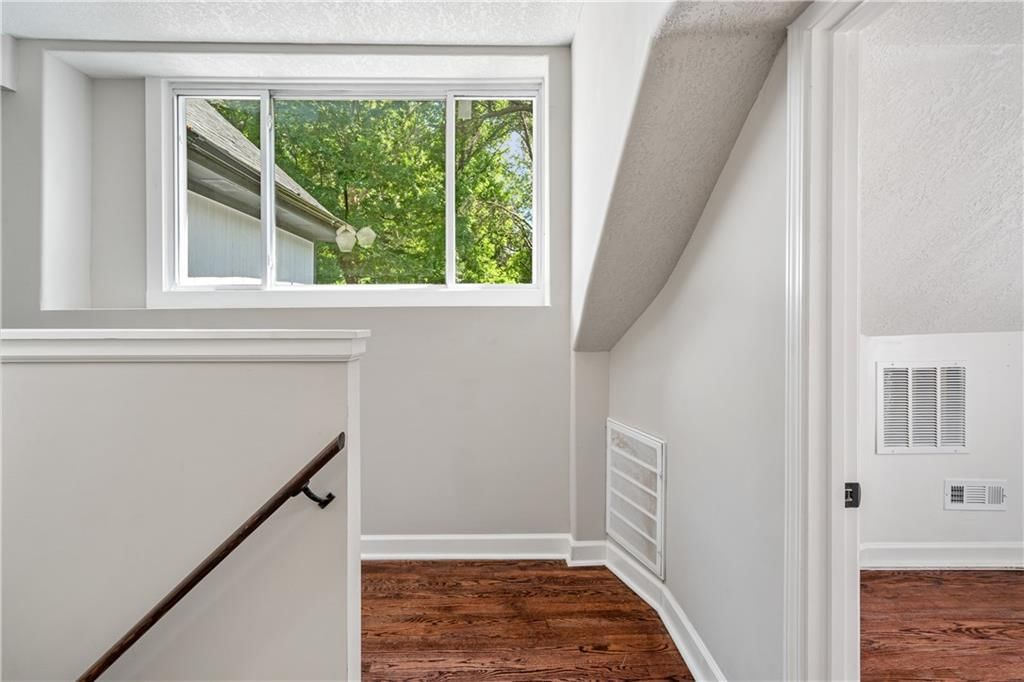 3303 NE 43rd Street — photo 22