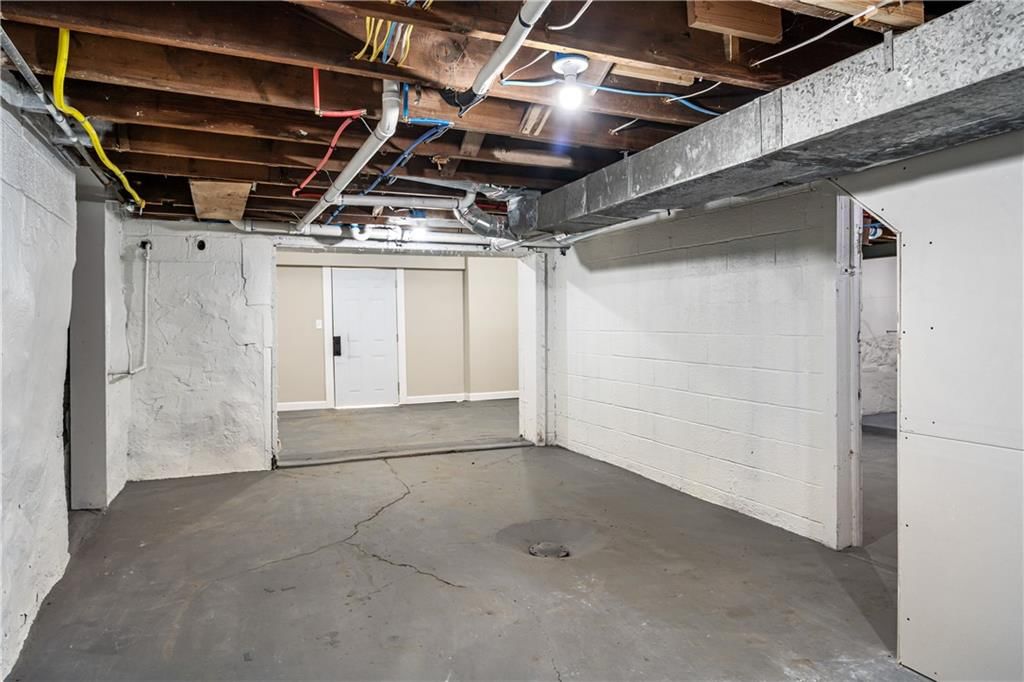 3303 NE 43rd Street — photo 30